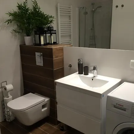 Apartamentyprzymorzu 008 Z Basenem Tarasem I Ogrodkiem Апартаменты