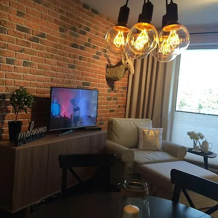 Apartamentyprzymorzu 008 Z Basenem Tarasem I Ogródkiem *