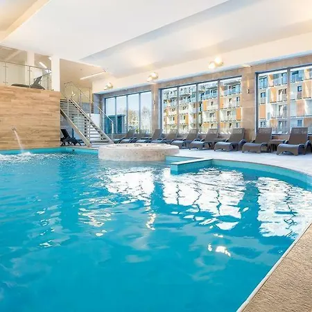 Apartamentyprzymorzu 008 Z Basenem Tarasem I Ogródkiem Kołobrzeg